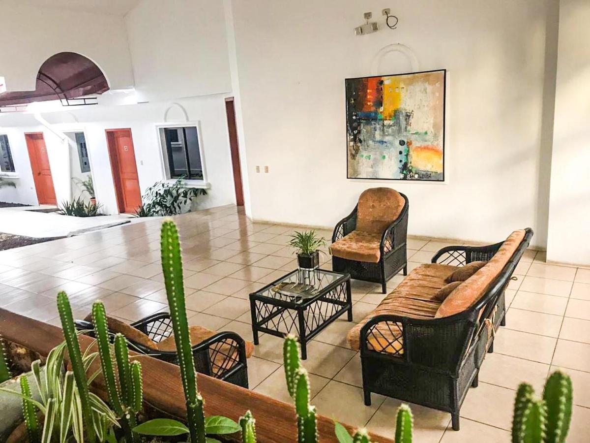 Provincia Santo Domingo Hotel Managua Exterior photo
